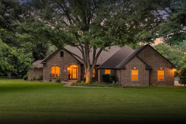 515 Seneca Dr — Tecumseh Park Estates #4