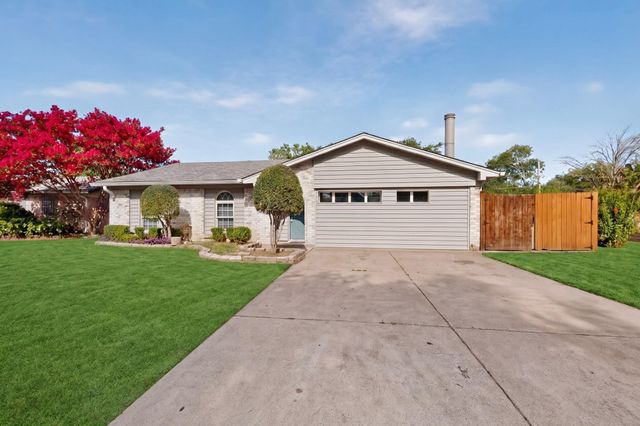 2041 Hemlock Dr — Kingsbury Add