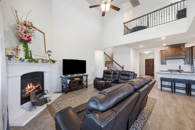 2002 Tahoka Ln — Travis Ranch Ph 3c