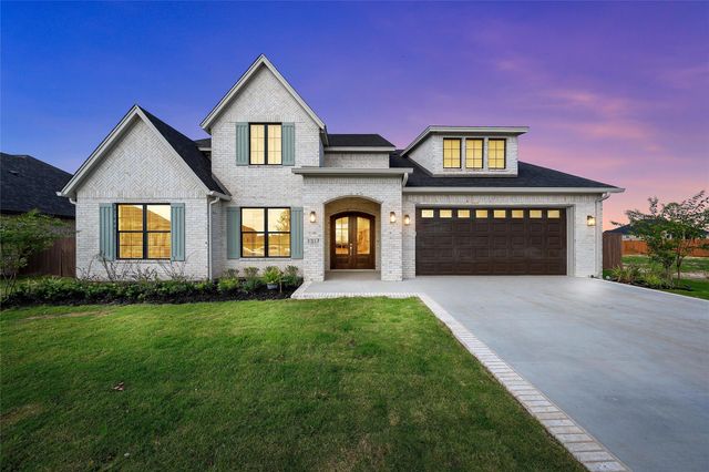 1317 Tahonta Dr — Bull Hide Estates