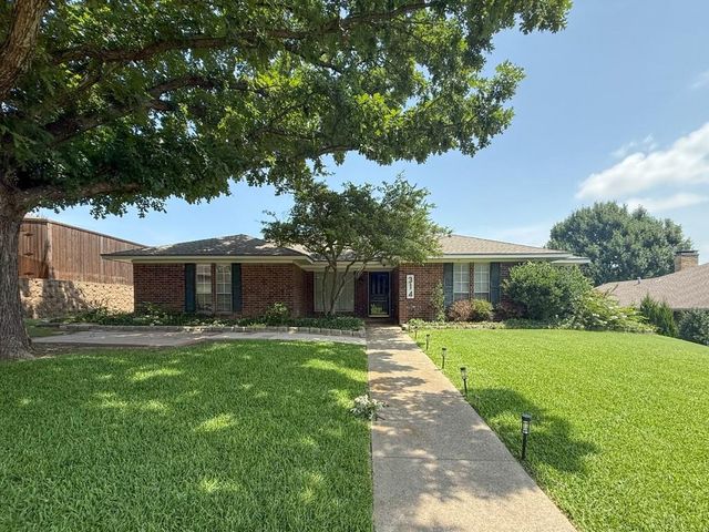 314 Shepards Hill Dr — Northshore #1