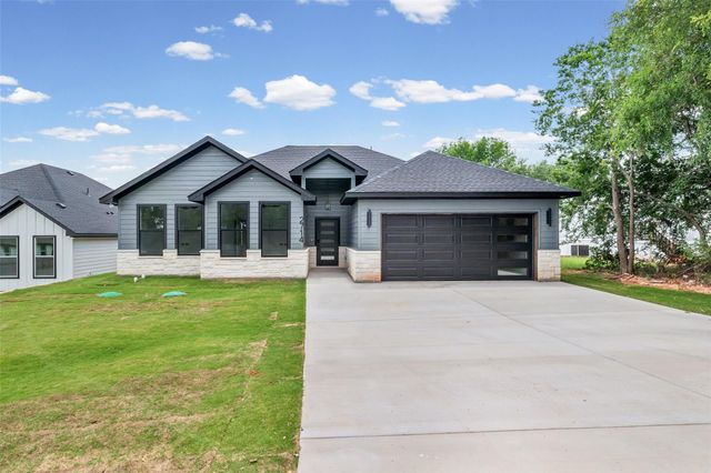 2714 Steepleridge Cir — Canyon Creek