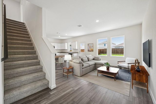 528 Cherry Creek Ln — Coyote Meadows