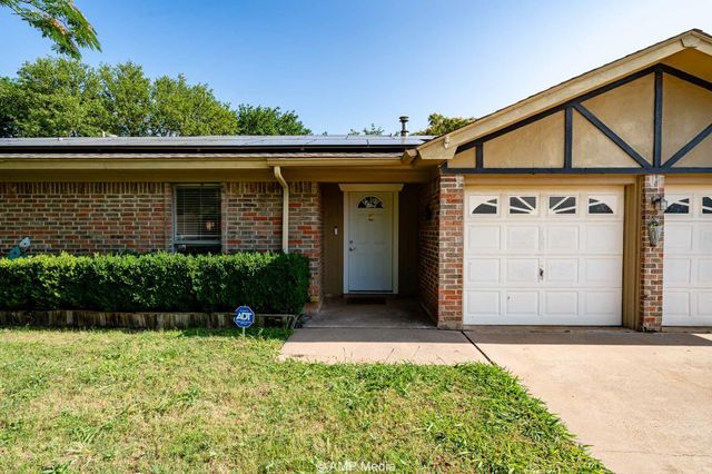 3226 Whitewing Way — Countryside South