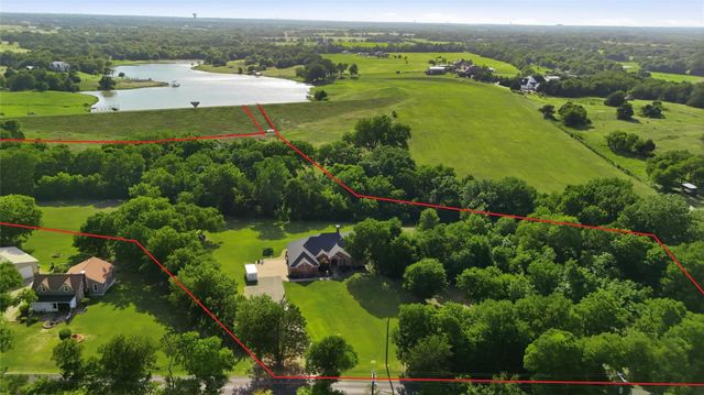 510 Saralvo Rd — Ralston Lake