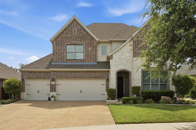 1332 Hudson Ln — Artesia