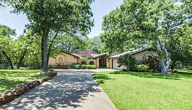 1410 Mary Ct — Melody Hills Estates Add