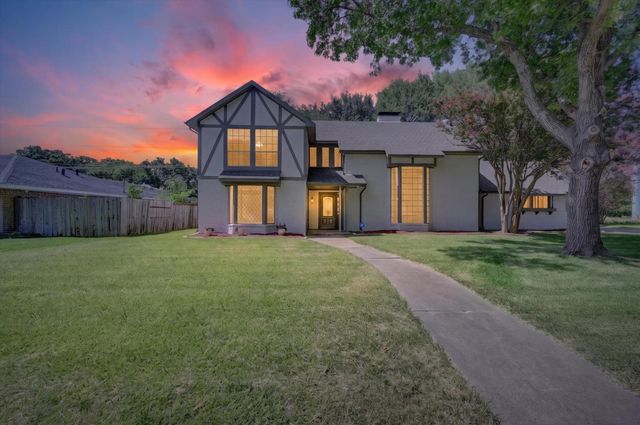 344 Woodbrook Dr — MEADOW BROOK ESTATES