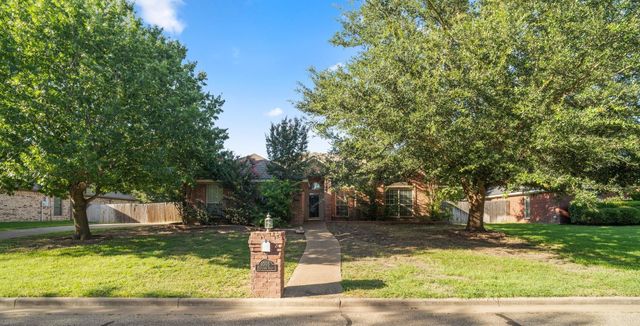 1005 Cheyenne Trl — Indian Creek Estates
