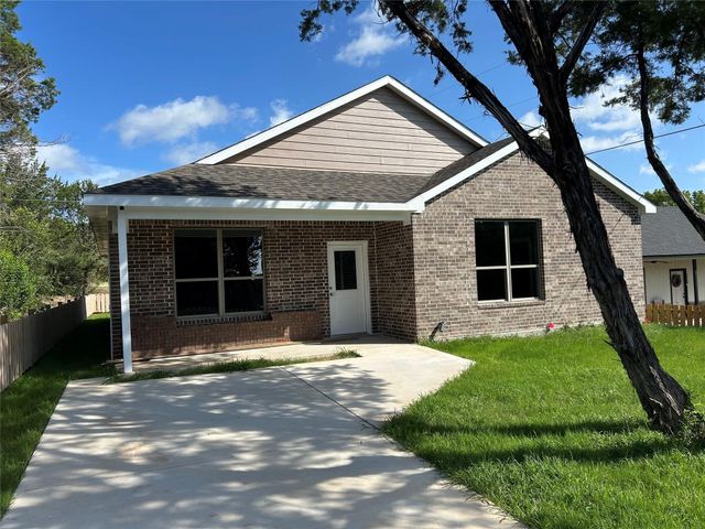 3600 Hilltop Rd — Oak Hills