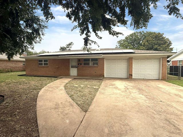 3010 Grand
