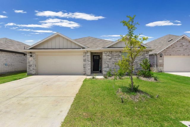 220 Sugarlands Dr — Stratton Place Add