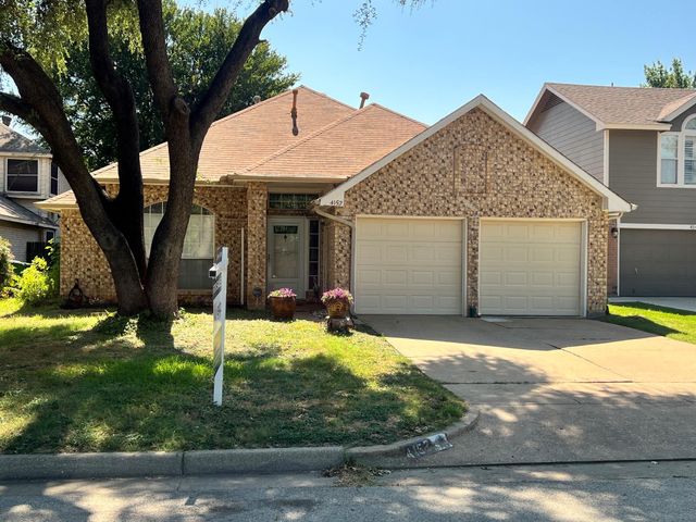 4152 Judith Way — Fossil Village Add