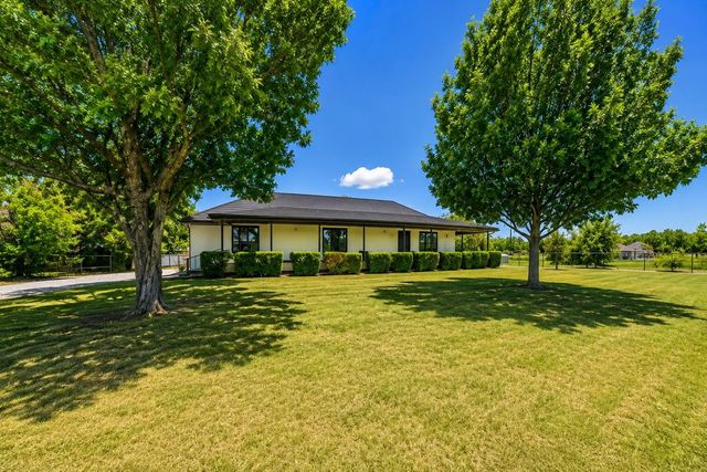 2913 County Road 920 — Bowers Add