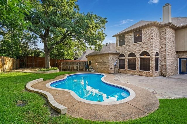 8017 Arlie Ln — Fair Oaks Estates Add