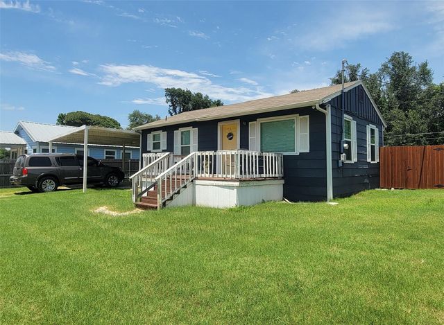6601 Six J Ct — Six J Bay