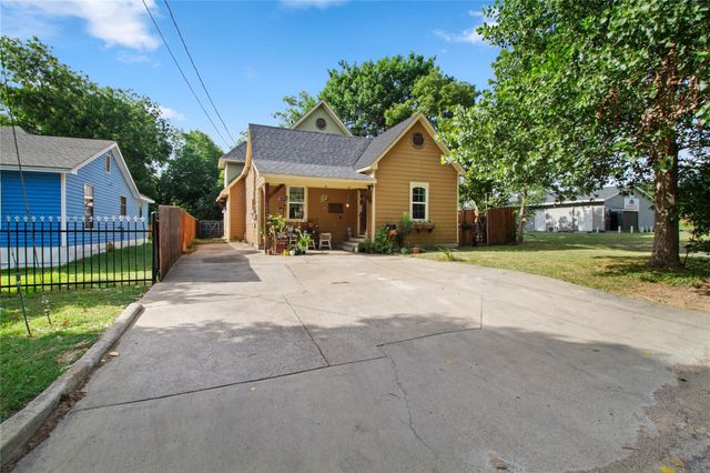 105 E Linden St — Ennis-Dvv