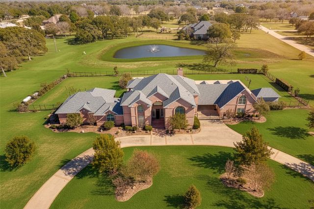 6035 Oak Hollow Dr — Shadow Run Estates Add