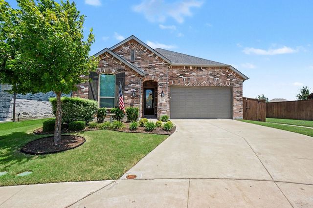 704 Highberry Dr — West Crossing Phase 9