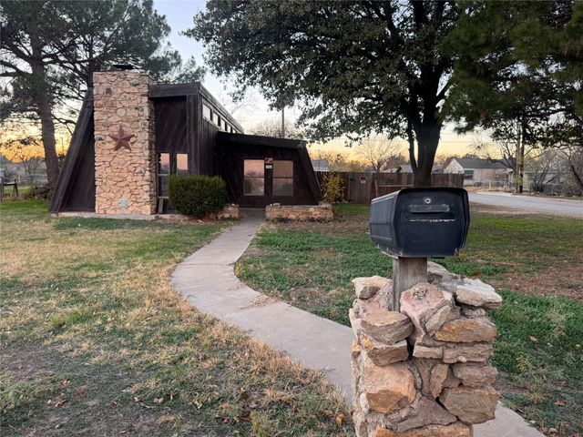 2066 Vine St — W B Hale Of Anderson
