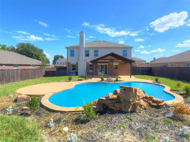 3010 Elderberry Dr — Sage Creek North