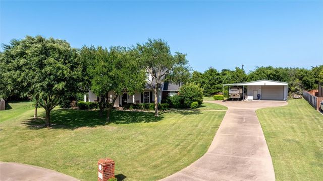 4020 Zachs Ct — Saddleback Creek