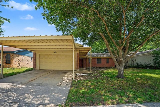 6641 Fair Meadows Dr — Foster Village Add