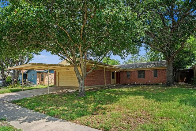 6641 Fair Meadows Dr — Foster Village Add
