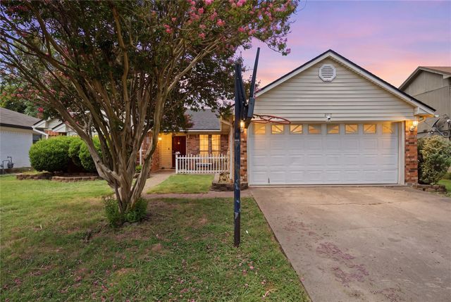 2105 Real Dr — ROYALTON