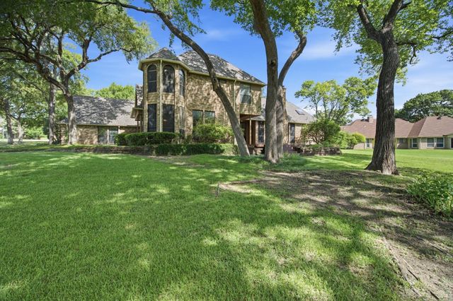 602 Riva Rdg — Seis Lago Ph 1