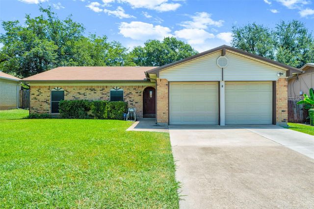 7616 Meadowbrook Dr — Foster Village Add