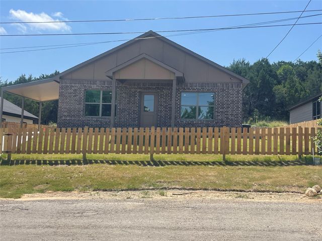 4313 Mountain Hollow Dr — Oak Trail Shores Sec E