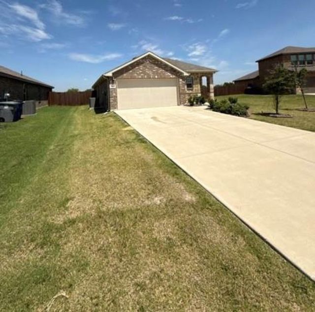 915 Presleigh