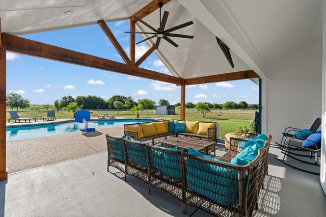 3222 Greathouse Rd — G M Casey Tr 6