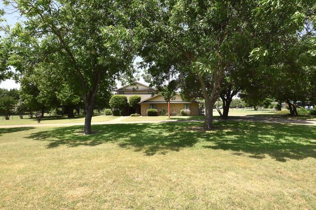 1027 Sherman Dr — Wintergreen Acres