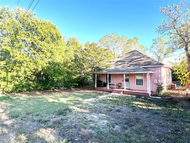 301 Dogwood Ave — Cavens South Add