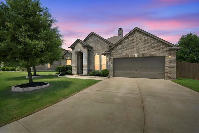 205 Canterbury Ct — Lawson Farms Ph 2a