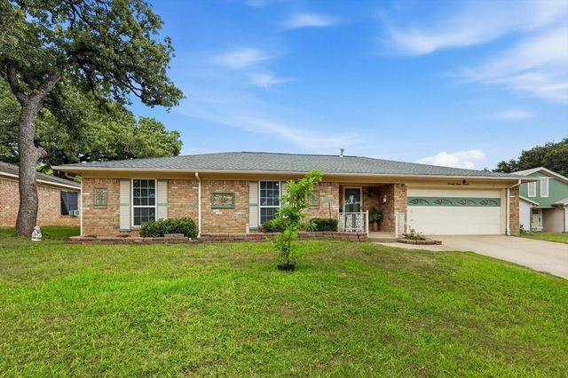 7713 Briarridge Ct — Briarwood Estates