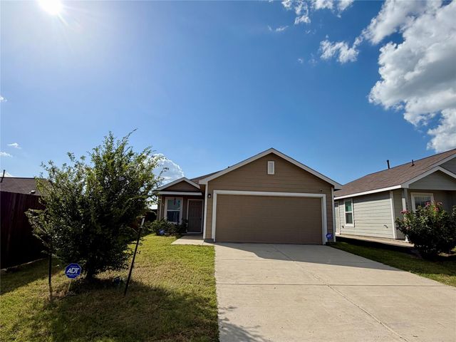 6010 Determine Ln — Trinity Crossing - Cottage Collection