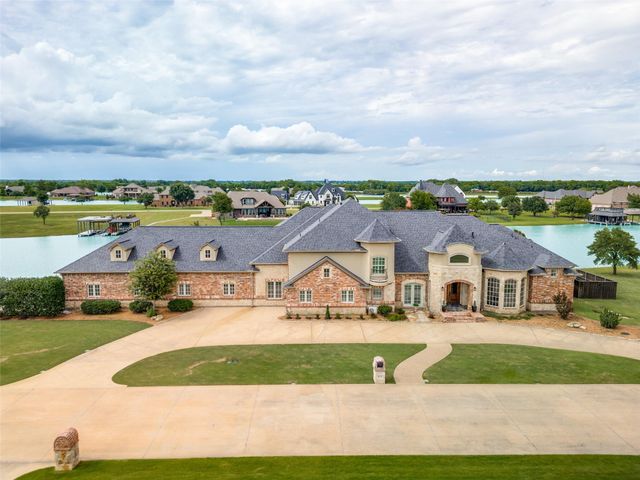 632 Calm Water Cv — Princeton Lakes