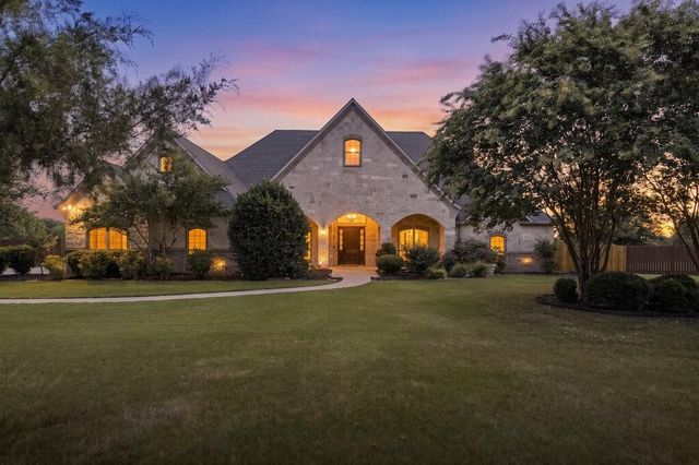 1320 N Creek Cir — Canyon Creek Ph I- Rev