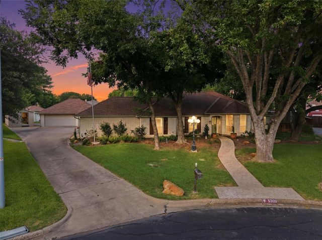 5308 Dixie Cir — Sachse South Estates