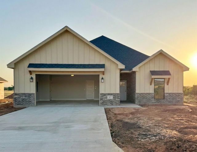 125 Bluestem Rd — Holloway Farms