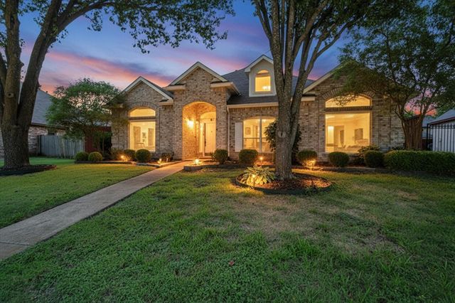 1132 Devonshire Dr — Chapel Hill 01