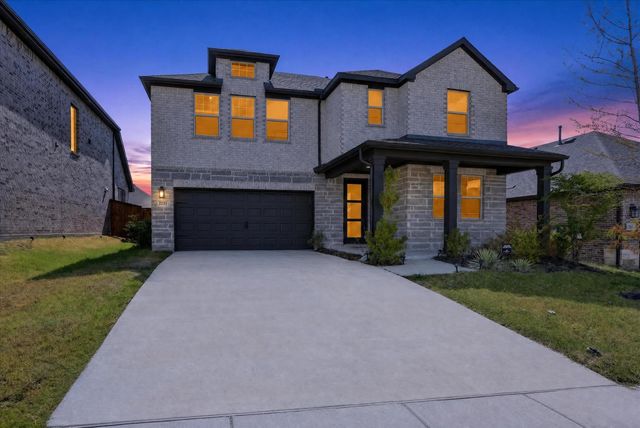2125 Sunnymede Dr — Devonshire