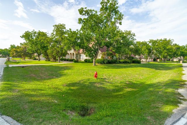 9709 Divot Dr — Pecan Estates Sec 3