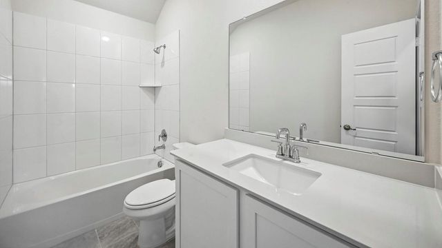 2124 Chloe Ln — The Woods at Lindsay Place