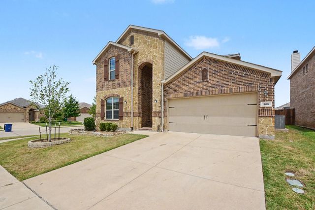 305 Pitt Cir — The Reserve At Chamberlain Cro