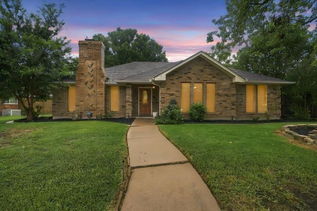 115 Redman Ln — Indian Hills #2