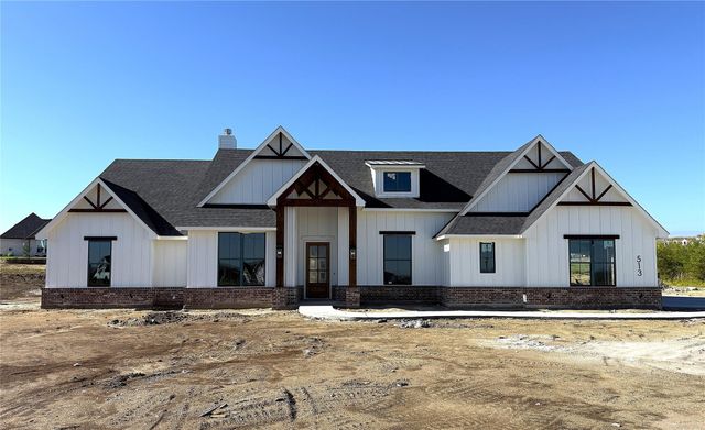 513 Nadia Dr — Aledo Heights